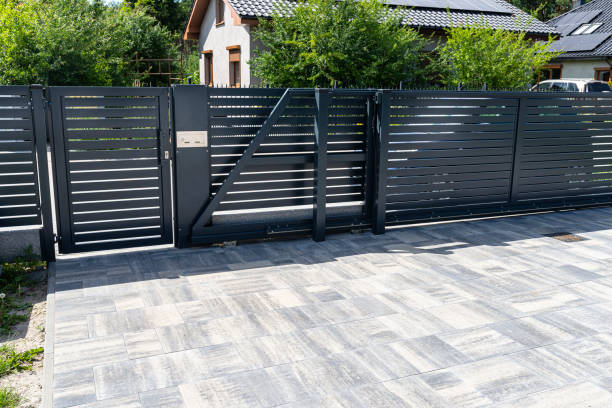 Best Best Driveway Pavers  in East St Louis, IL